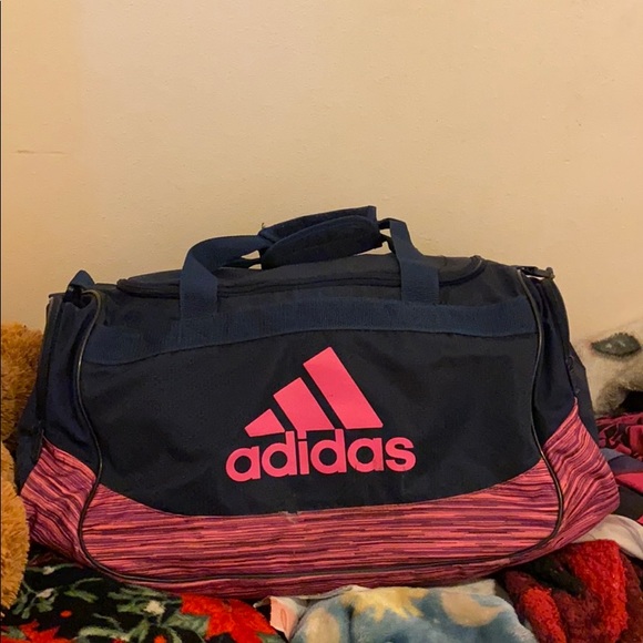 Large adidas gym bag - Picture 1 of 6